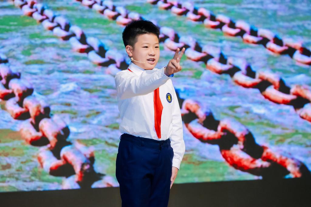 bw必威中文官方网站附属实验小学“苗苗宣讲团”江林思齐 bw必威中文官方网站附属实验小学“苗苗宣讲团”江林思齐